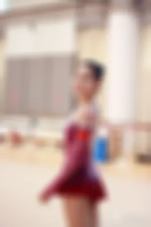 艺体女神退役 曾挺胸照走红 私照曝光360度无死角