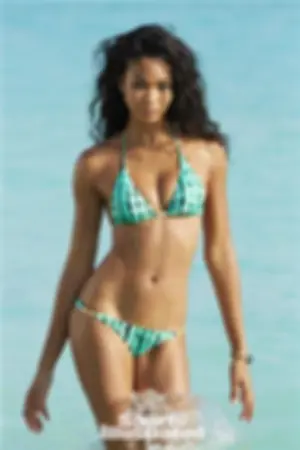 Chanel Iman 2014至2016年体育画报泳装特刊