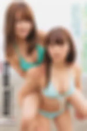 千年一遇 携手渡边幸爱姐妹戏水