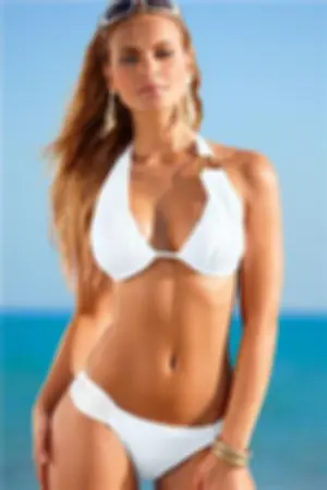 巴西名模 比基尼泳装秀