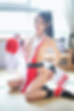 Rayshen作品 化身不知火舞 孔雀肚兜日系校服