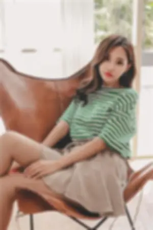 韩国模特延智恩 maybeach休闲装