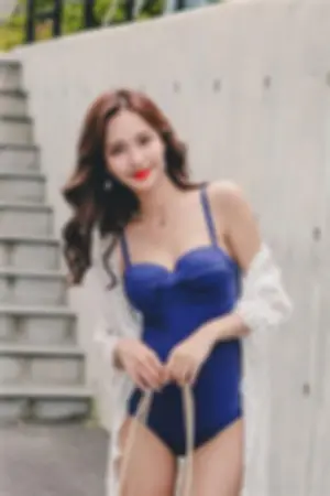 韩国模特延智恩 maybeach泳装系列二