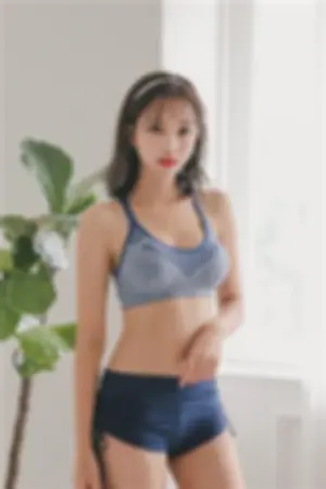 韩国模特延智恩 maybeach休闲装系列5