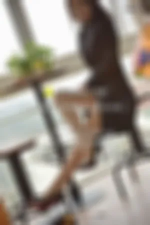 [IESS]异思趣向 2017.12.05 丝足便当 No.175 风衣下的裸氨厚肉丝