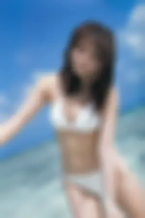 人气声优丰田萌绘 可爱萝莉比基尼披露