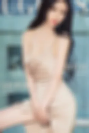 [Ugirls]尤果网爱尤物 2018.02.01 No.988 长裙下的美腿