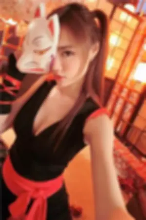 超可爱！甜美系「白皙美胸正妹」极品身材好犯规！