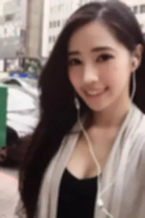 台湾超甜美长腿网络美女Cindy如如性感私房照