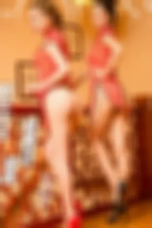 [TouTiao]头条女神 2018.02.14 园园爱丽莎狗年旺旺主题