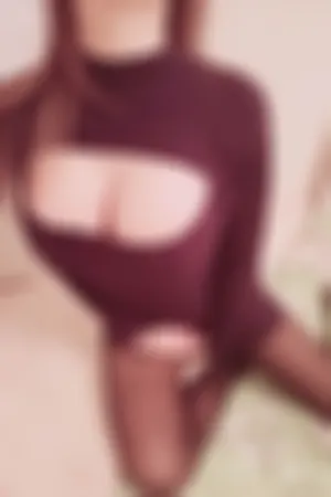 [Pero社区]PR社 黑色毛衣