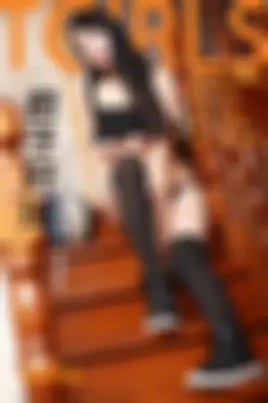 [TouTiao]头条女神 2018.02.24 丹丹君子好球