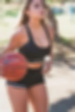 丰乳肥臀的澳洲篮球高手