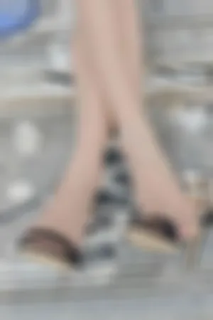 [IESS异思趣向]丝享家 2018.03.28 No.199 红裙性感凉鞋Ⅱ