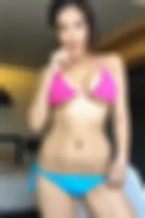 Jahziel Manabat 菲国最狂「欧派美魔女」