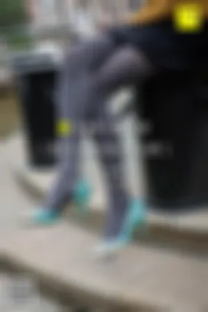 [IESS异思趣向]丝享家 2018.03.30 No.201 厚灰丝与蓝色高跟