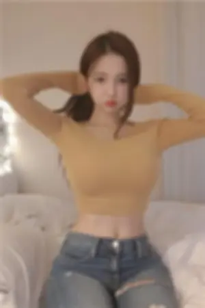 韩国清纯系正妹 深邃马甲线让人超惊喜