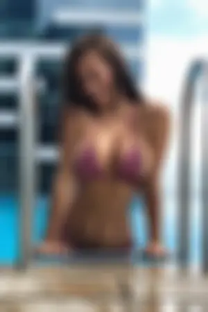 加拿大模特 罩不住的性感火辣身材