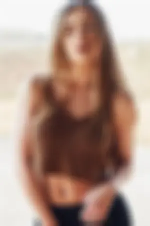 天使颜正妹「 Von Klinski」迷人电眼极致魅惑