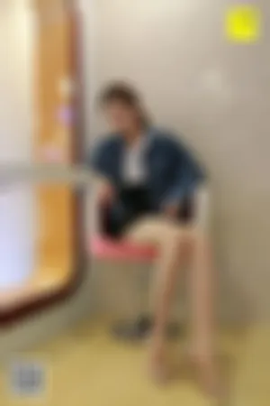 [IESS异思趣向]丝享家 2018.04.27 NO.220 闪亮一字扣露趾凉鞋