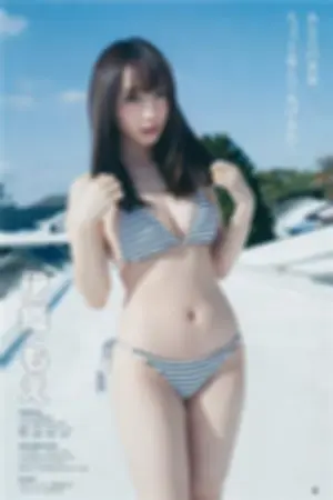 彼女がユニフォームに着替えたら