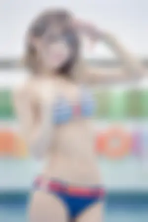 泳装忍者是她！弹奏高手