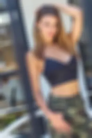 Madison Reed 长腿气质美模私房照