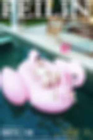 [FEILIN]嗲囡囡 2018.08.13 VOL.157 班塔延岛旅拍职场OL女秘制服情趣皮鞭