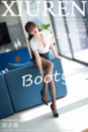 [XiuRen]秀人网 2018.08.16 No.1124 普吉岛旅拍白衬衫黑丝袜职业装职场OL制服