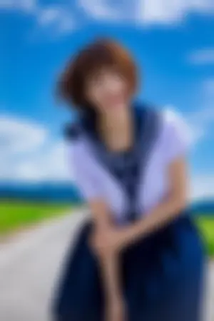 水手服美少女让人眼前一亮