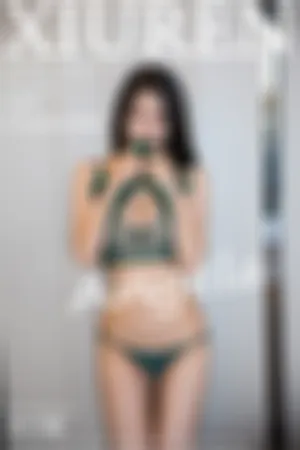 [XiuRen]秀人网 2018.10.19 No.1201 青色吊裙精致半透内衣写真