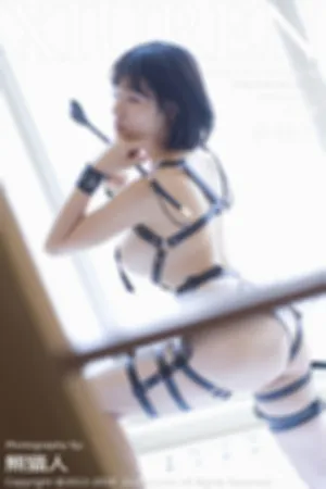 [XiuRen]秀人网 2018.11.05 No.1218 E罩杯大乳妹黑色皮条SM诱惑玫瑰花沐