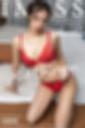 [IMiss]爱蜜社 2018.11.27 VOL.309 红色内衣肉色丝袜