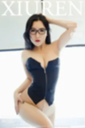 [XiuRen]秀人网 2018.12.26 No.1289 ol秘书风和带状泳衣