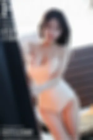 [HuaYan]花の颜 2019.03.20 VOL.063 马尔代夫旅拍第一套