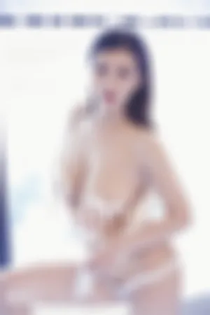 [XiuRen]秀人网 2019.04.22 No.1409 透视水钻链衣半透明蕾丝紧身衣血滴子