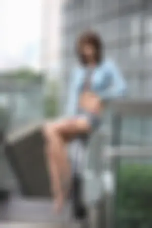 [MiFuli]米友福利 热裤高跟美女街拍原图