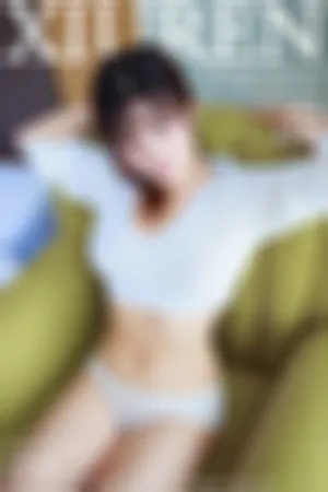[XiuRen]秀人网 2019.05.06 No.1429 绿色沙发学生装+透视+猩红内衣写真