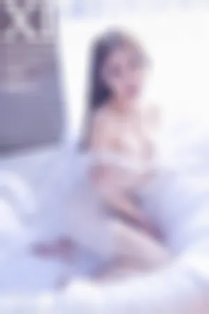 [XiuRen]秀人网 2019.05.09 No.1440 蕾丝长裙开胸透睡衣