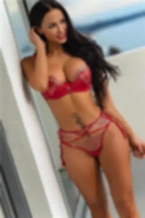 黄金比例！焦糖美女让人想恋爱