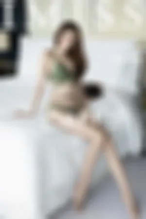 [IMiss]爱蜜社 2019.06.25 VOL.354 绿色内衣肉色丝袜