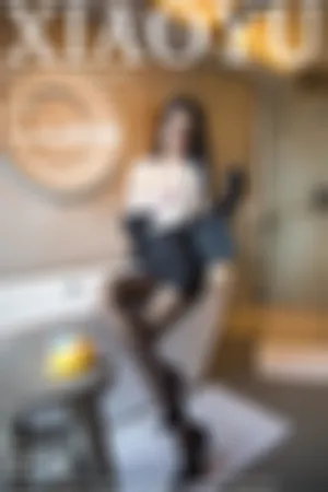 [XIAOYU]语画界 2019.06.27 VOL.098 马尔代夫旅拍·眼镜OL黑丝短裙秘书