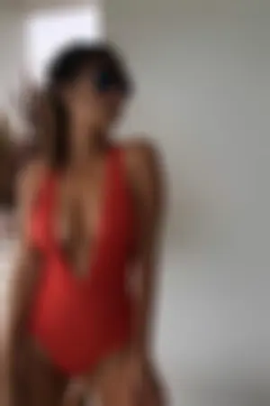 基因优势！神级混血正妹，欧亚融合美出新高度