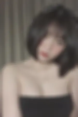 短发越南妹深夜释放福利！扣不住的饱满