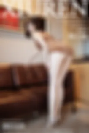 [XiuRen]秀人网 2020.04.08 No.2136 性感长裙朦胧丝袜