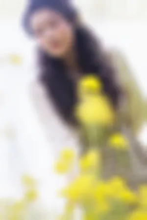 [TouTiao]头条女神 2020.04.20 油菜花的晴天