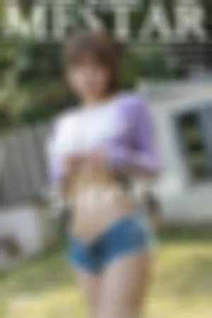 [MFStar]模范学院 2020.04.29 VOL.319 三亚旅拍写真超短牛仔裤与室外泳池系列