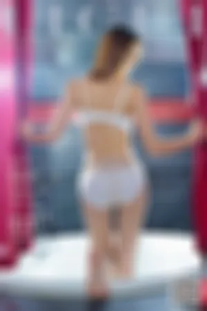 [LIGUI]丽柜 2020.06.28 白色内衣加肉色丝袜美腿