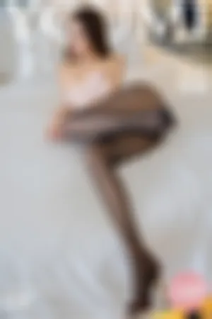 [YOUMI]尤蜜荟 2020.07.02 VOL.477 大理旅拍御姐气息十足黑丝魅力无限