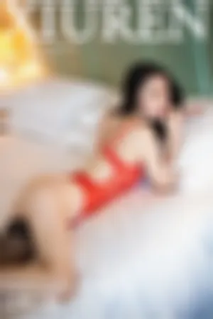 [XiuRen]秀人网 2020.07.09 No.2310 澳门心愿旅拍猩红内衣吊袜蕾丝袜修长美腿